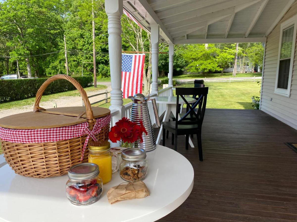 Seven Resort Style Inn Near Beach Shelter Island Heights Εξωτερικό φωτογραφία
