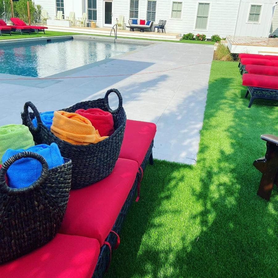 Seven Resort Style Inn Near Beach Shelter Island Heights Εξωτερικό φωτογραφία