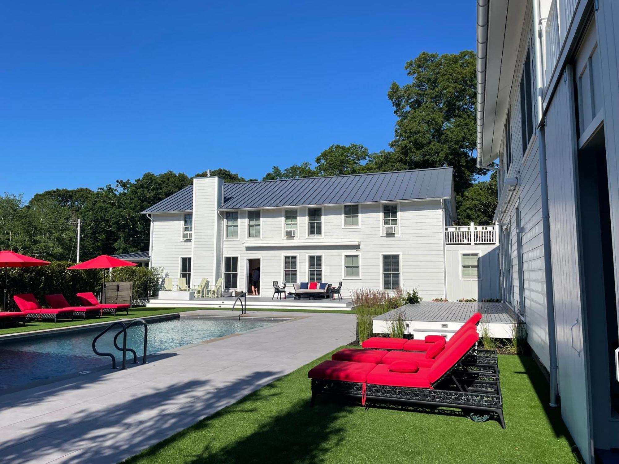 Seven Resort Style Inn Near Beach Shelter Island Heights Εξωτερικό φωτογραφία