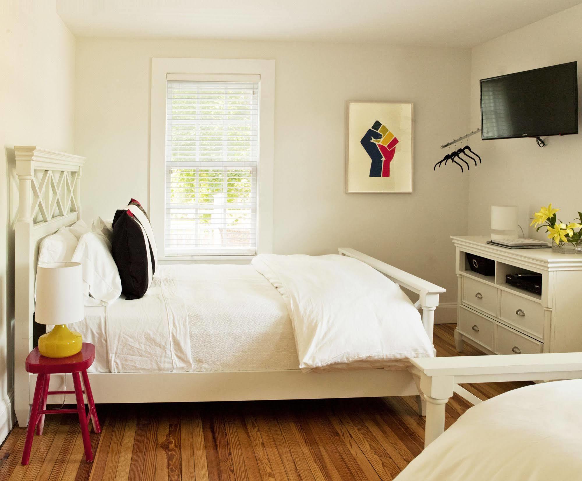 Seven Resort Style Inn Near Beach Shelter Island Heights Εξωτερικό φωτογραφία